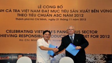 Vinh danh những công ty nuôi cá tra có trách nhiệm ở Việt Nam